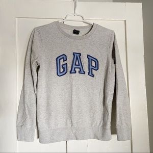 GAP gray sweatshirt